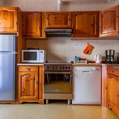 Paola Appartement *
